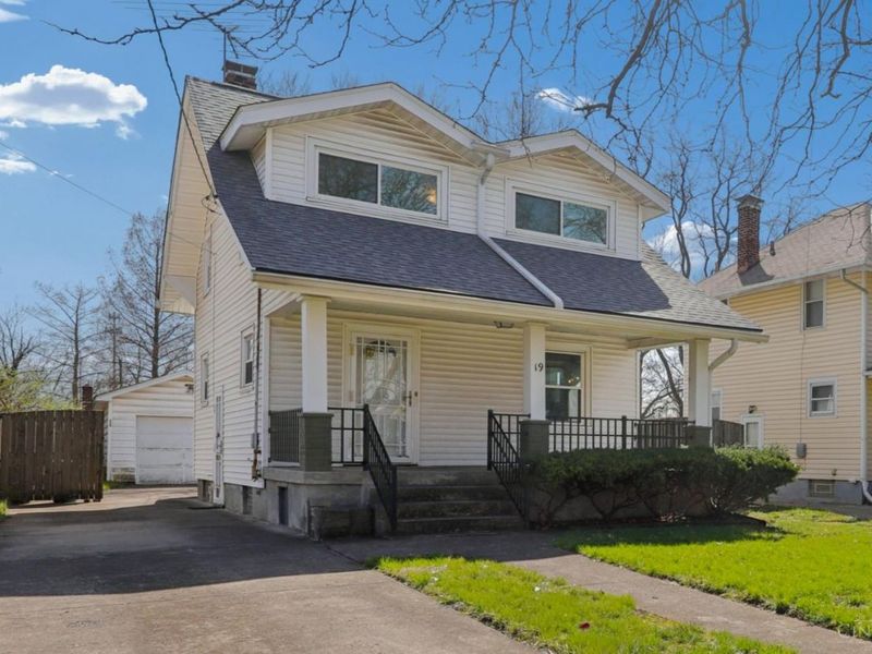 19 Parkway Avenue, Cincinnati, OH 45216 Photo 1