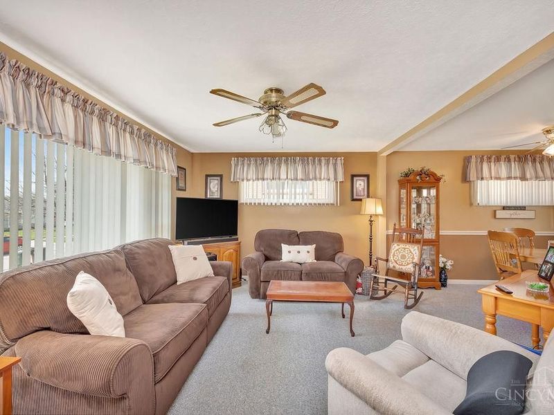 3252 Floridale Lane, Cincinnati, OH 45239 Photo 6