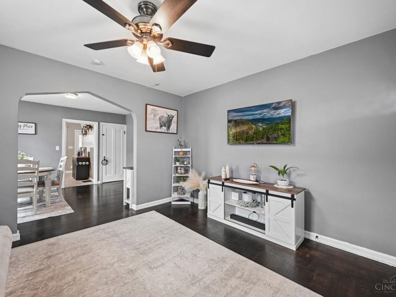 305 N Sycamore Street, Harrison, OH 45030 Photo 8