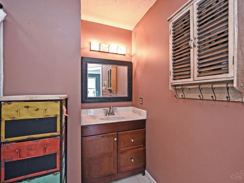 590 Rentz Place, Delhi Twp, OH 45238 Photo 11