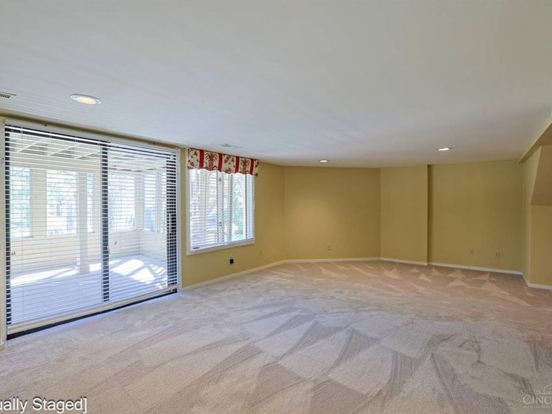 7 Falling Brook Lane, Blue Ash, OH 45241 Photo 23