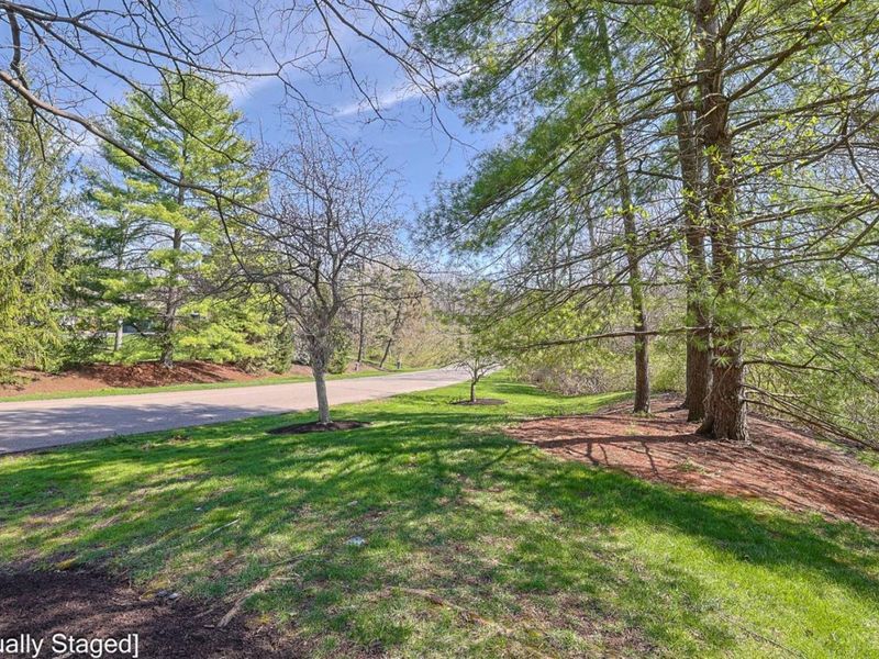 7 Falling Brook Lane, Blue Ash, OH 45241 Photo 35