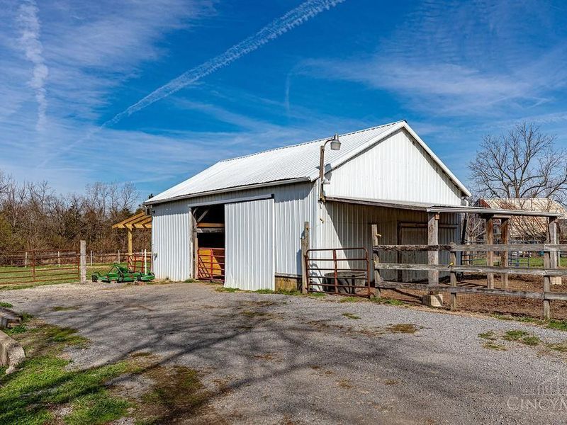 8631 Preble County Line Road, Gratis Twp, OH 45327 Photo 11