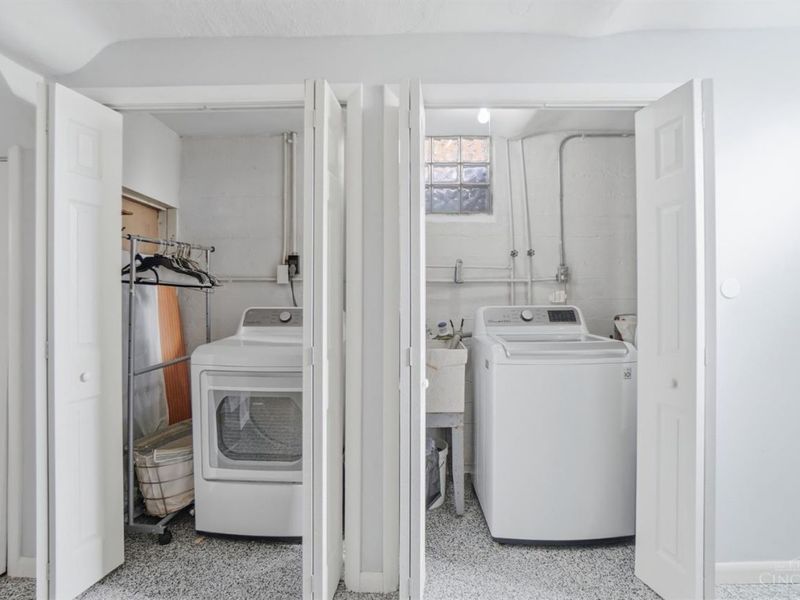 4240 Dartmouth Drive, Cincinnati, OH 45217 Photo 31