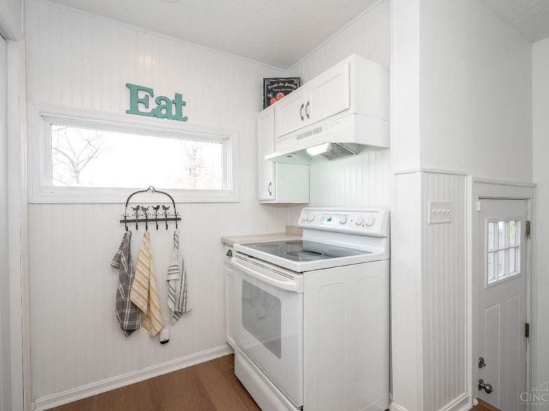 4824 Fairview Avenue, Cincinnati, OH 45242 Photo 30