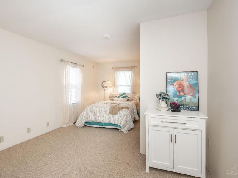 4824 Fairview Avenue, Cincinnati, OH 45242 Photo 34