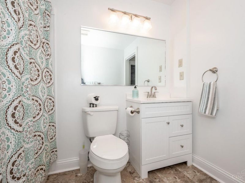 4824 Fairview Avenue, Cincinnati, OH 45242 Photo 40