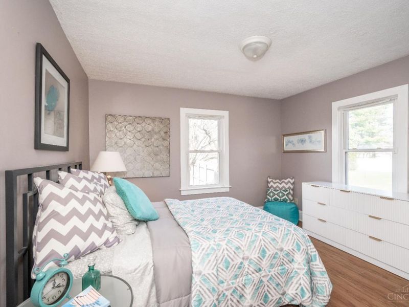 4824 Fairview Avenue, Cincinnati, OH 45242 Photo 41