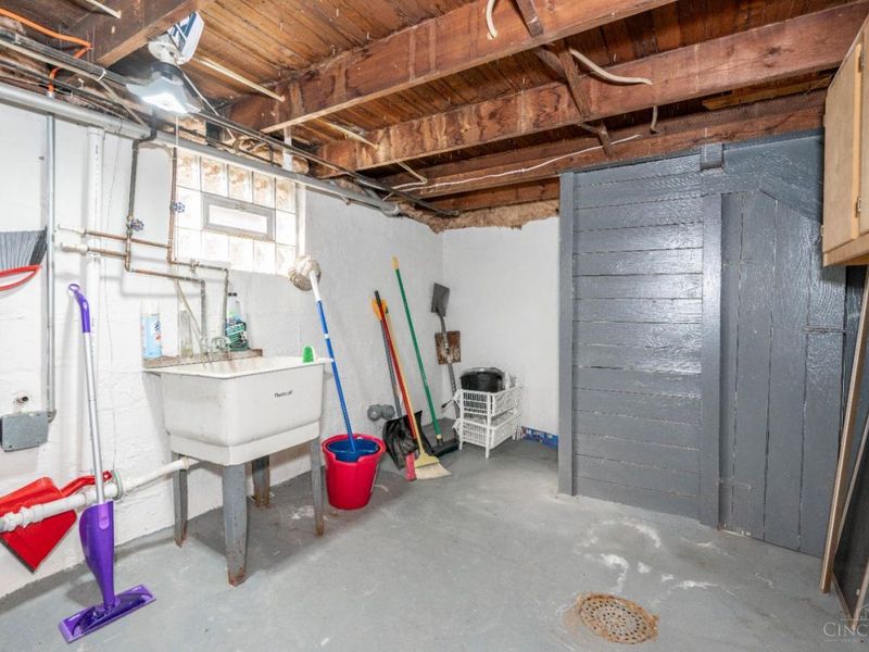 4824 Fairview Avenue, Cincinnati, OH 45242 Photo 54