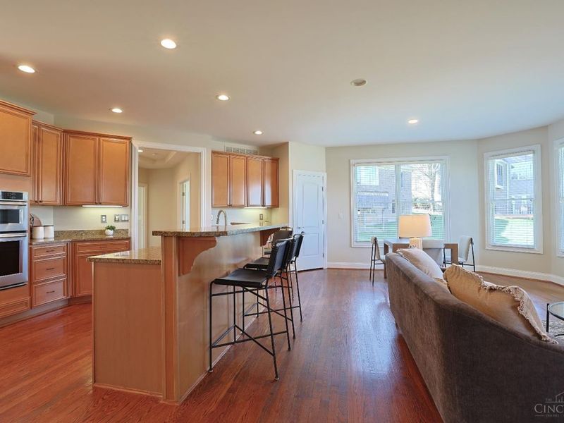 10263 Ryans Way, Blue Ash, OH 45241 Photo 19