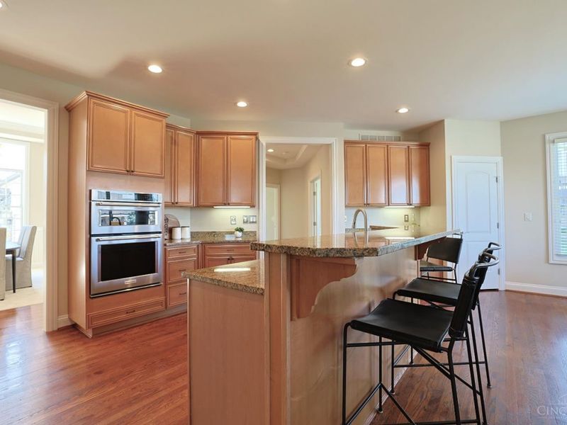 10263 Ryans Way, Blue Ash, OH 45241 Photo 20