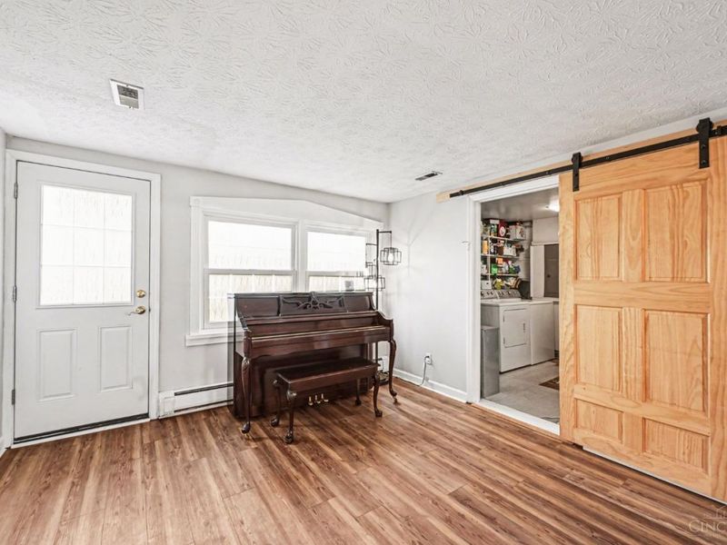 660 S Main Street, Springboro, OH 45066 Photo 9