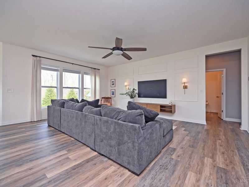 1296 Autumn Run Drive, Hamilton Twp, OH 45039 Photo 14