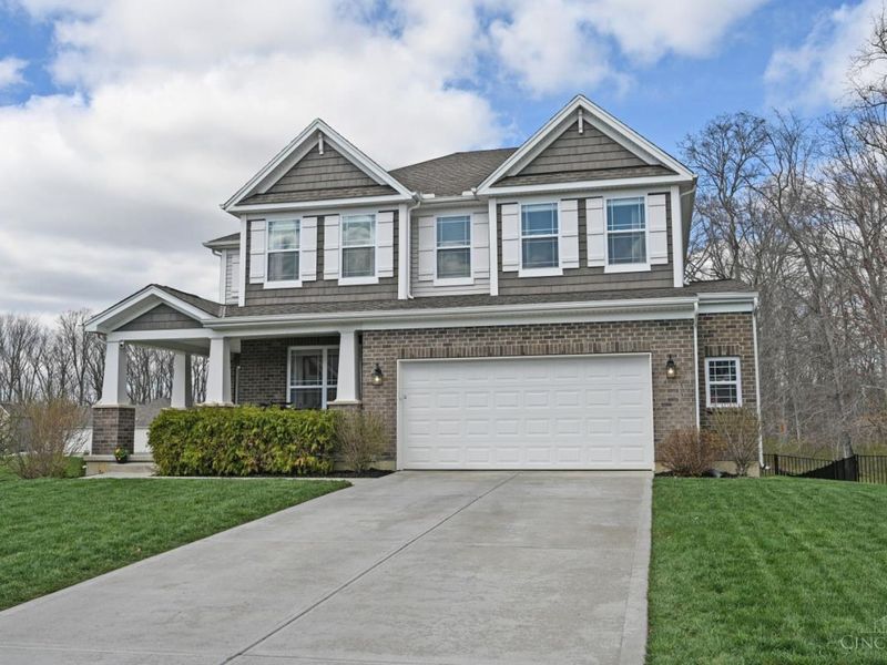 1296 Autumn Run Drive, Hamilton Twp, OH 45039 Photo 2