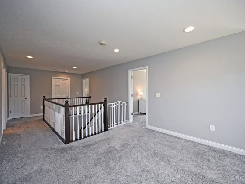 1296 Autumn Run Drive, Hamilton Twp, OH 45039 Photo 36