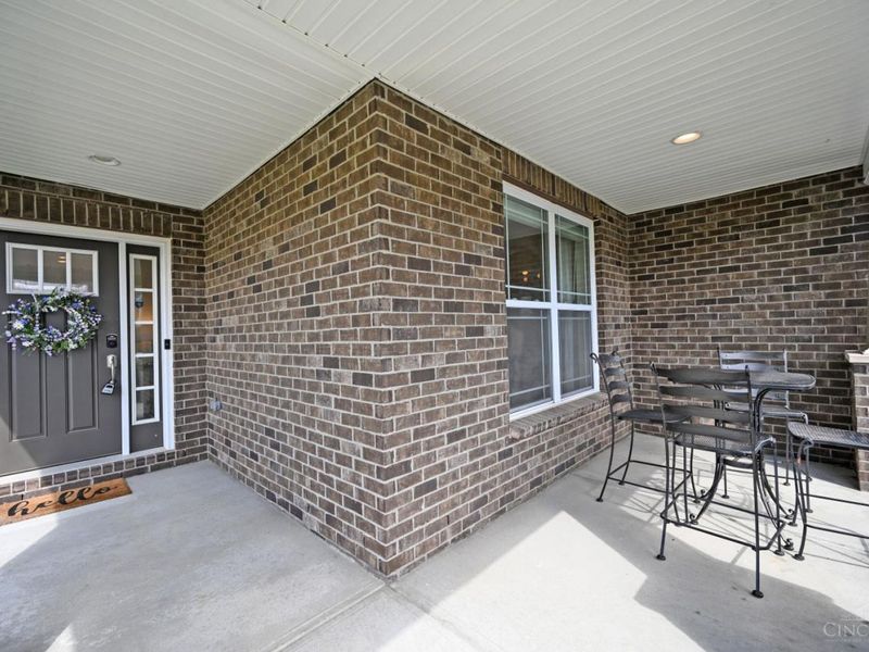 1296 Autumn Run Drive, Hamilton Twp, OH 45039 Photo 5