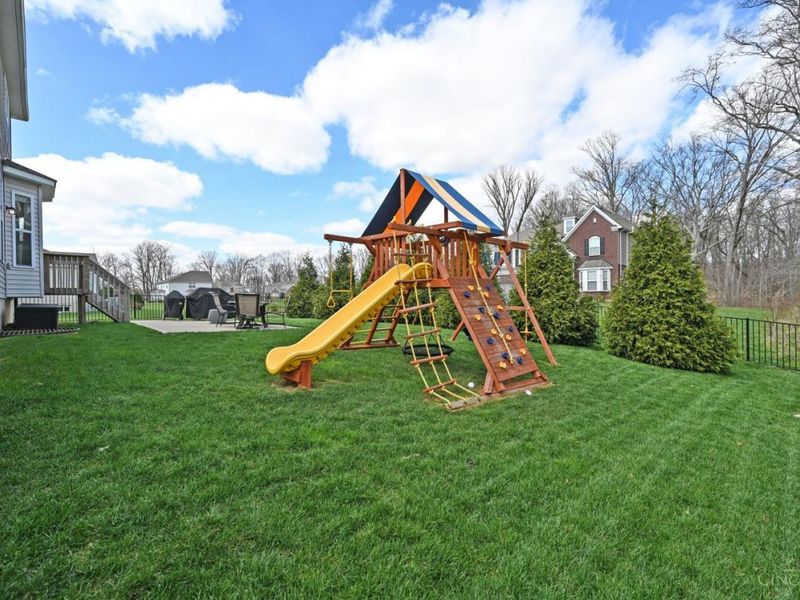 1296 Autumn Run Drive, Hamilton Twp, OH 45039 Photo 57