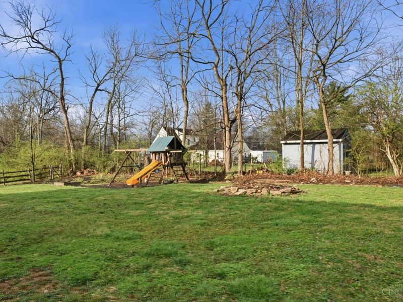 5667 crooked tree Lane, Miami Twp, OH 45150 Photo 10