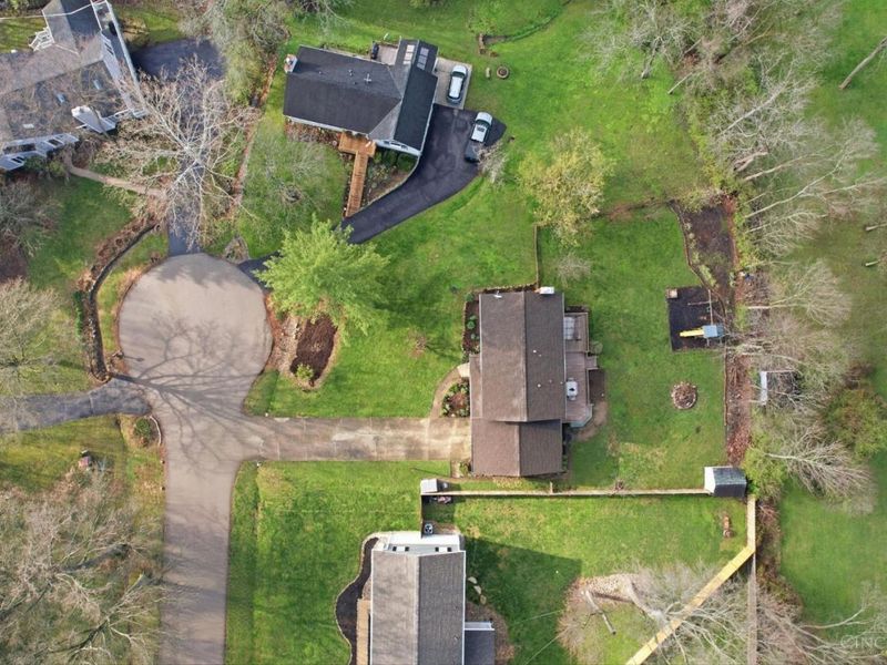 5667 crooked tree Lane, Miami Twp, OH 45150 Photo 12