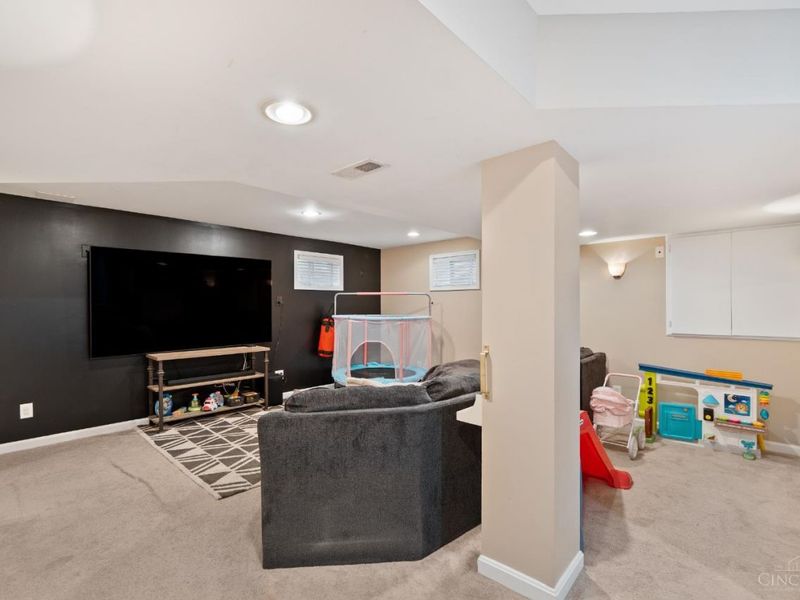 7177 Welbeck Drive, Hamilton Twp, OH 45039 Photo 30