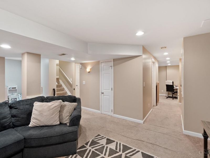 7177 Welbeck Drive, Hamilton Twp, OH 45039 Photo 34