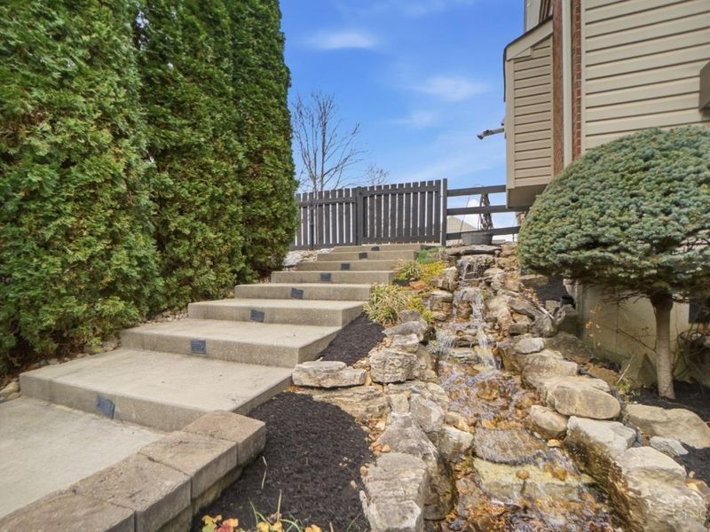 5290 Poets Way, Liberty Township, OH 45011 Photo 48