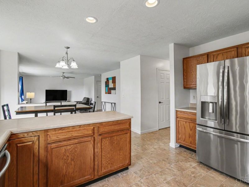 6054 bluffs, Liberty Township, OH 45044 Photo 14