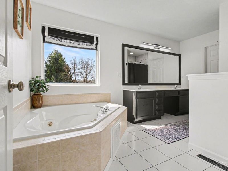 6054 bluffs, Liberty Township, OH 45044 Photo 25