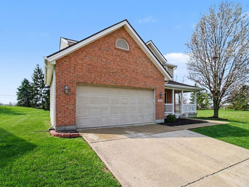 6054 bluffs, Liberty Township, OH 45044 Photo 3