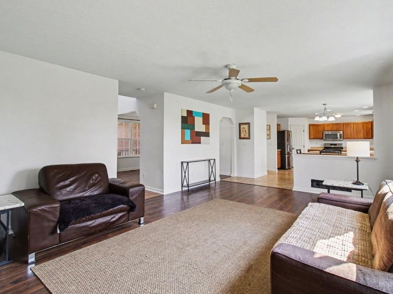 6054 bluffs, Liberty Township, OH 45044 Photo 9