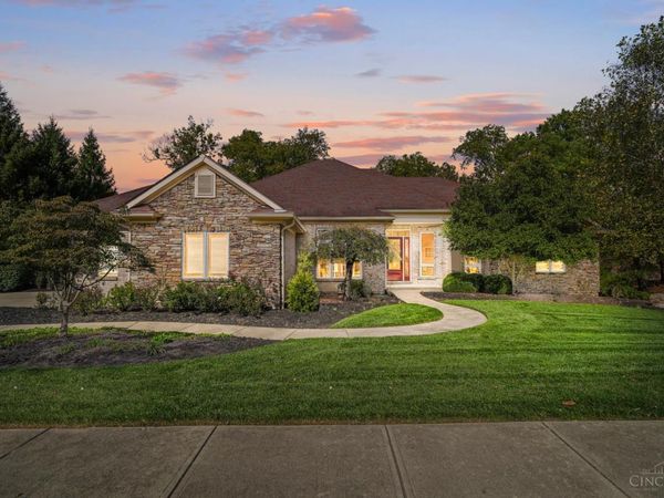 970 River Forest Drive, Maineville, OH 45039