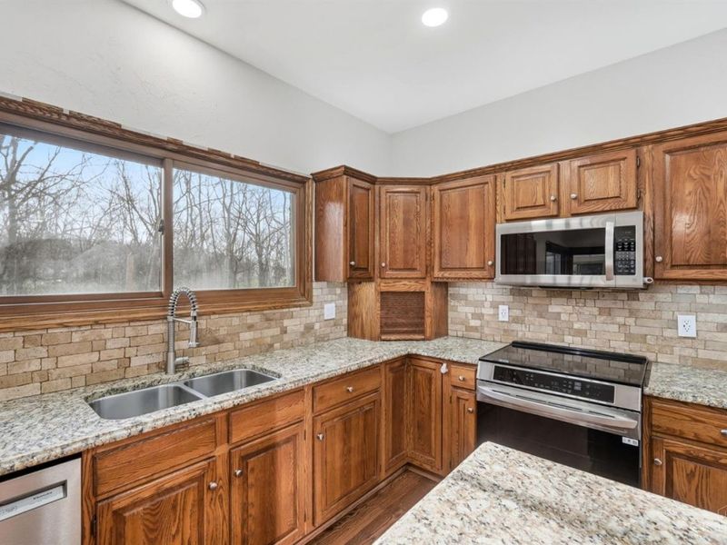 8784 Eagle Ridge Drive, West Chester, OH 45069 Photo 17