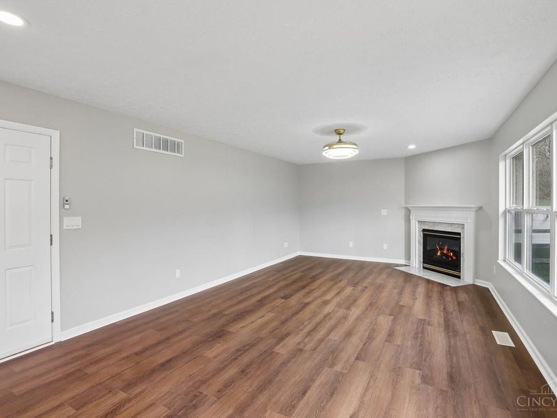 320 Bridle Pass Way, Monroe, OH 45050 Photo 10