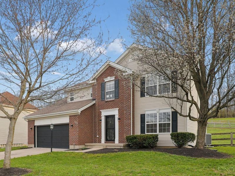 320 Bridle Pass Way, Monroe, OH 45050 Photo 2