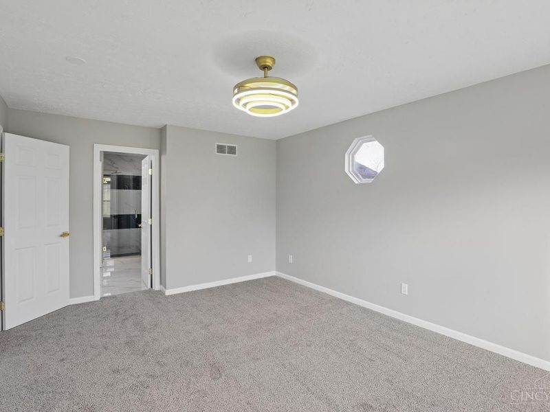 320 Bridle Pass Way, Monroe, OH 45050 Photo 21