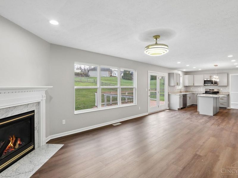 320 Bridle Pass Way, Monroe, OH 45050 Photo 9