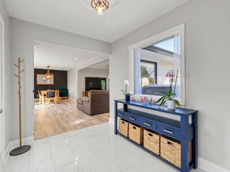 6594 Springdale Road, Colerain Township, OH 45247 Photo 2