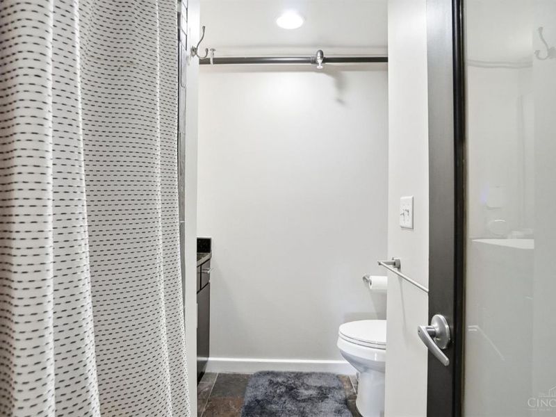 1202 Main Street, Unit 16, Cincinnati, OH 45202 Photo 26