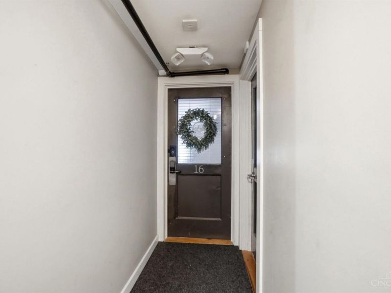 1202 Main Street, Unit 16, Cincinnati, OH 45202 Photo 6