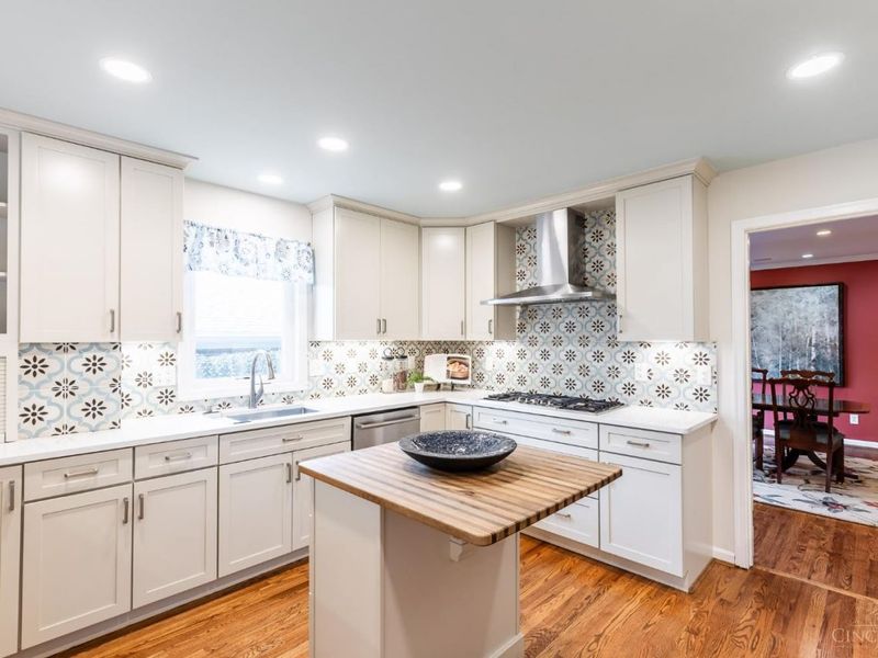 3675 Traskwood Circle, Cincinnati, OH 45208 Photo 11