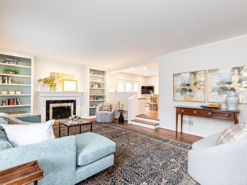 3675 Traskwood Circle, Cincinnati, OH 45208 Photo 5