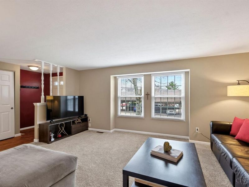 10935 Barrington Court, Unit 232, Sycamore Township, OH 45242 Photo 12