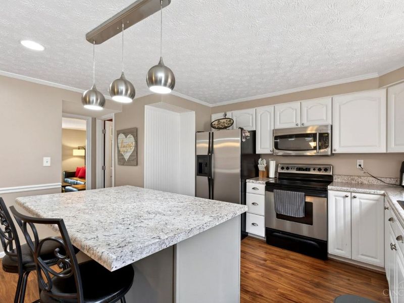 10935 Barrington Court, Unit 232, Sycamore Township, OH 45242 Photo 20