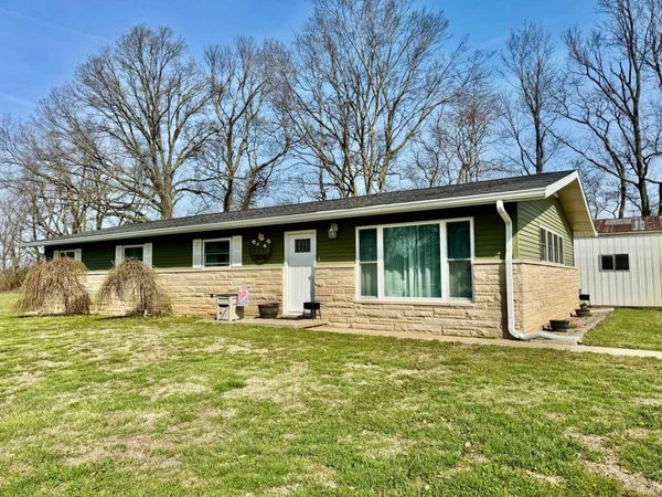 108 N Oak Street, Orleans, IN 47452