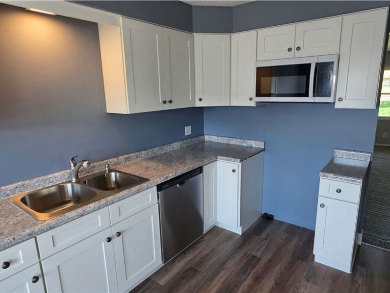 1640-1642 Cedarcrest Avenue SW, Massillon, OH 44646 Photo 7