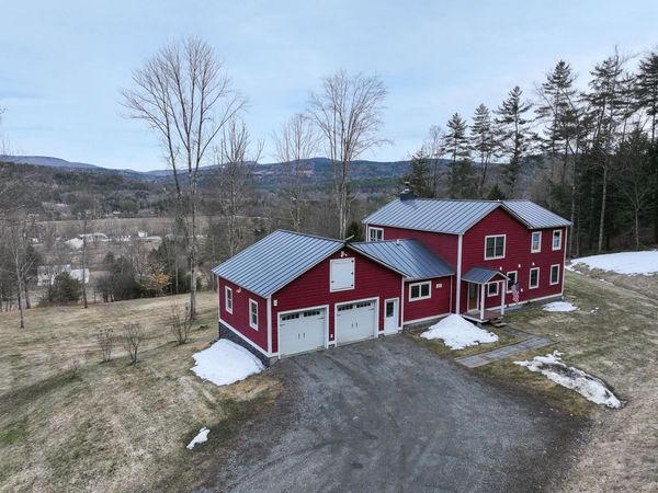 216 High Ridge Lane, Thetford, VT 05043