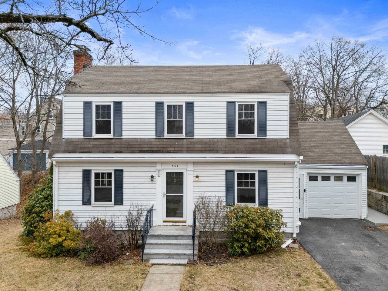 853 Union Street, Manchester, NH 03104 Main Photo