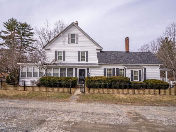 308 Main Street, Fremont, NH 03044