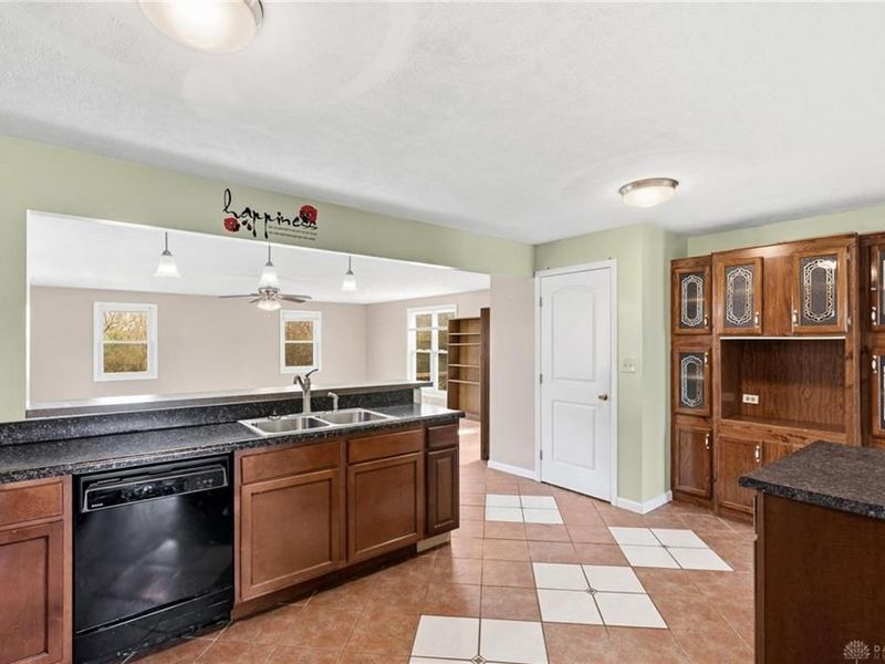 2472 Staunton Sugar Grove Road, Washington Court House, OH 43160 Photo 10