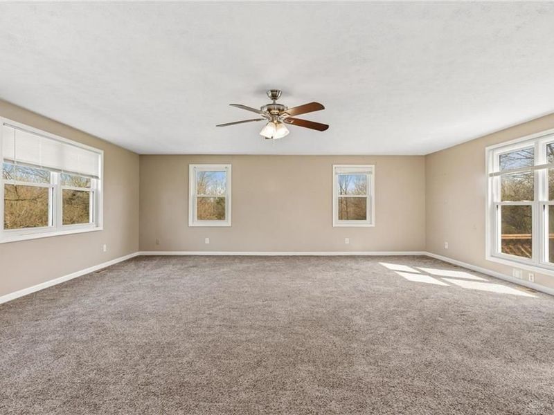 2472 Staunton Sugar Grove Road, Washington Court House, OH 43160 Photo 7